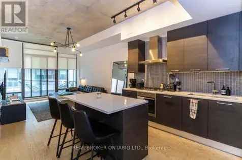 1 room apartment of 95 m² in Toronto