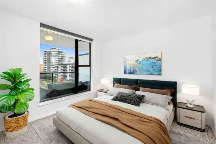 Mira on the Park 1 Bed 15 Bath Condo Lower Lonsdale
