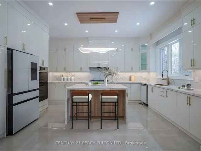 High End Custom Home Near Bluffers Beach Luxury Finishes