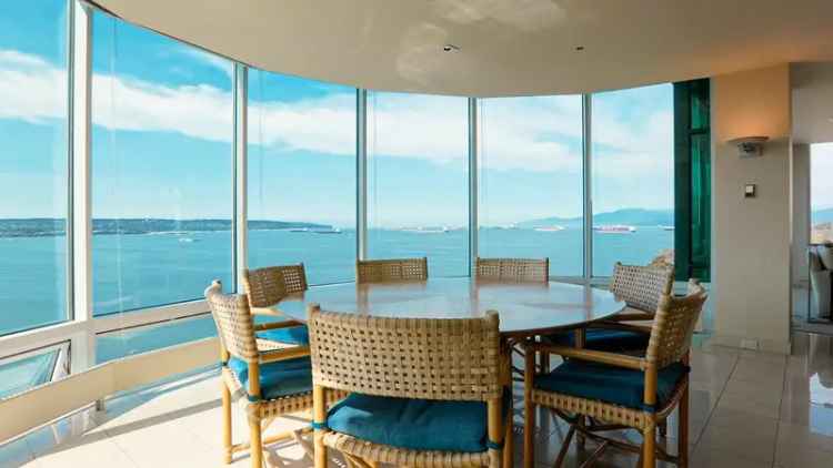 Eugenia Place Waterfront Luxury Living 4 Bedroom Home