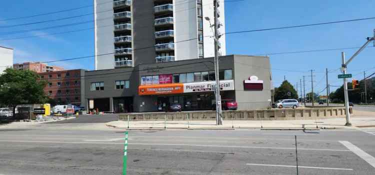 Office building For Rent in 400, York Street, London, Ontario