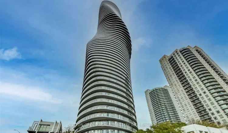 Rent Immaculate Condo in Mississauga with Stunning Views and Prime Location