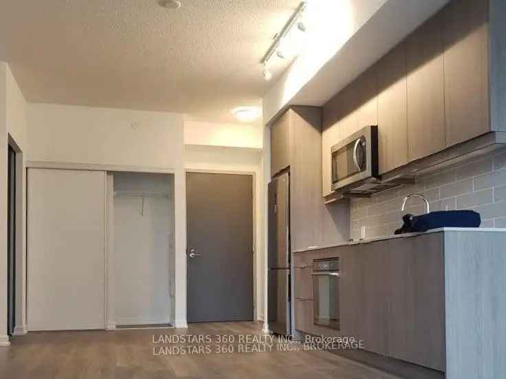 Condo For Rent in Toronto, Ontario