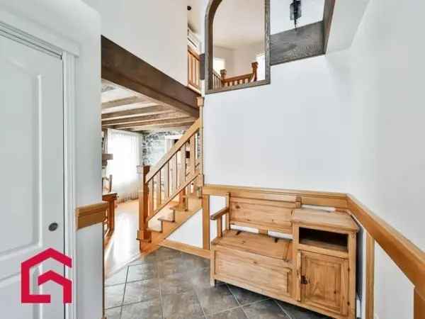 Luxury Two-Story House for Sale in Laurentides