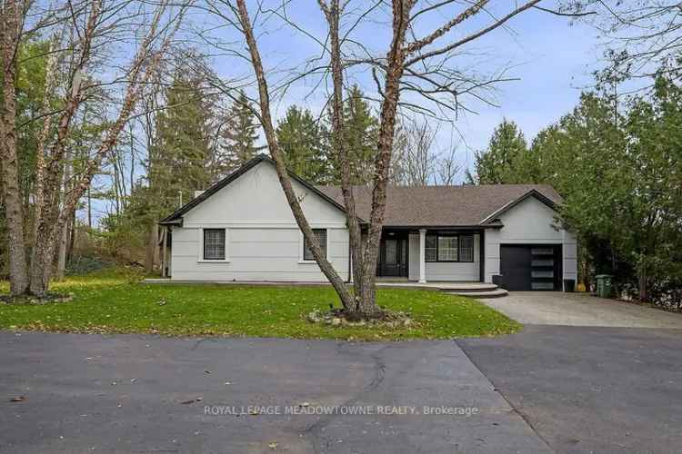 House For Sale in Hamilton, Ontario