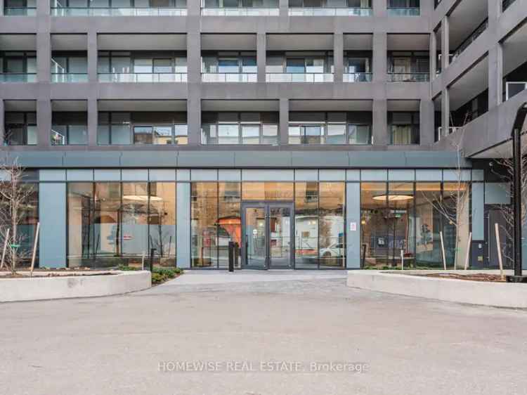 King West 2 Bed Condo - 931 sq ft + 176 sq ft Balcony