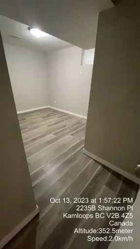 2 Bed 1 Bath Basement Suite Near Schools and Parks