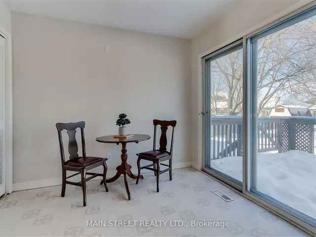 House For Sale in 8, North Street, Kawartha Lakes, Ontario