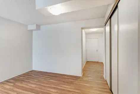 1 room apartment of 59 m² in Montreal