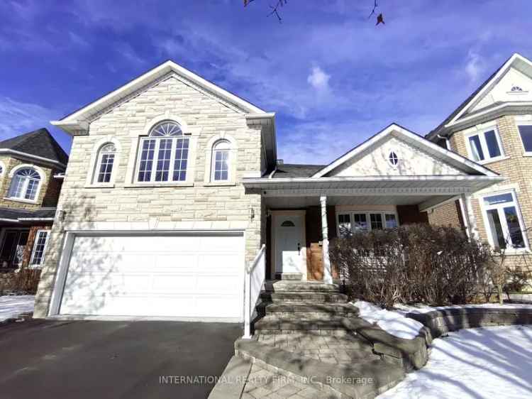 House For Sale in 394, Delaney Drive, Ajax, Ontario