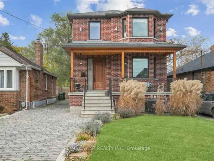 House For Sale in Toronto, Ontario