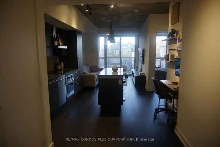 DNA 3 Condos 1-Bedroom West King West Toronto