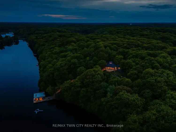 House For Sale in Muskoka Lakes Township, Ontario