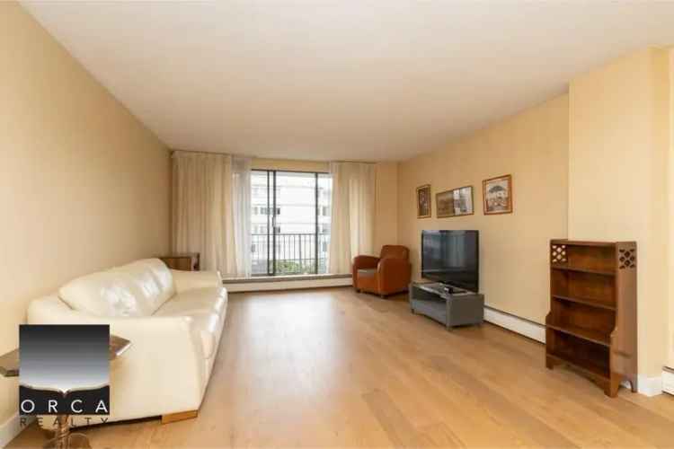 Rent Bright Spacious Corner Unit Condo in Ambleside with Balcony