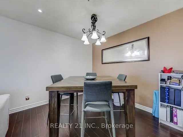 House For Rent in Pickering, Ontario