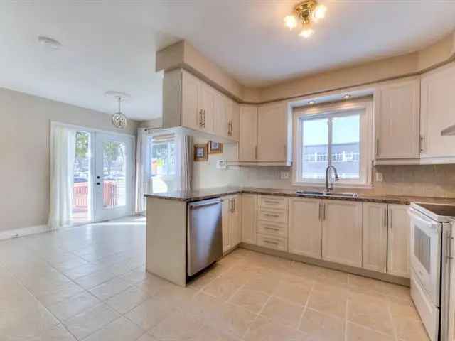Bungalow for Sale in Repentigny