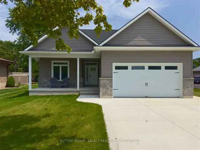 House For Sale in Bluewater, Ontario