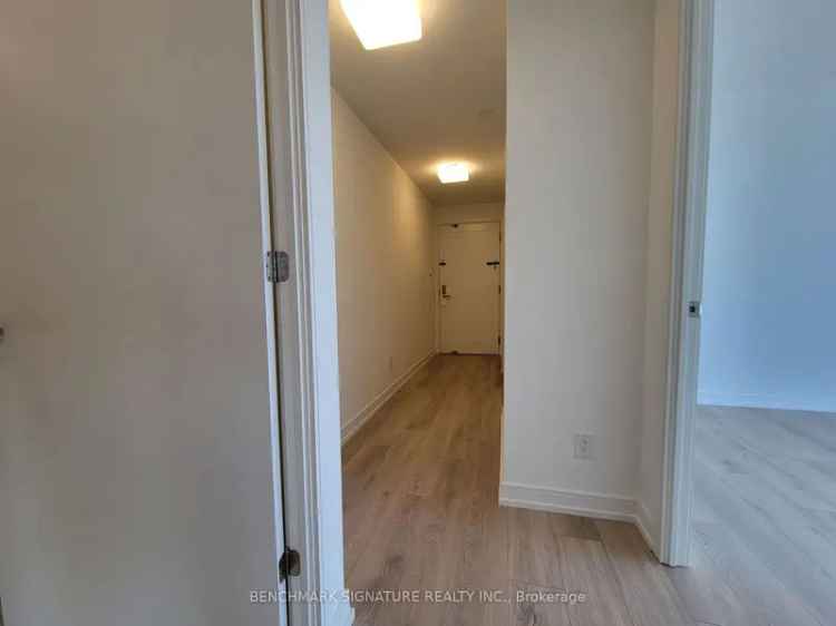 Rent Luxury 2 Bedroom Apartment in The Gloucester On Yonge