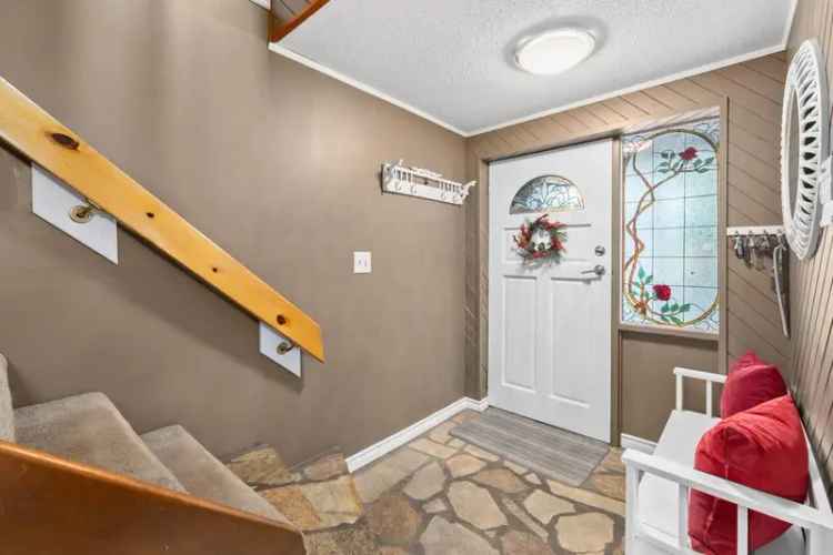 Bolivar Heights House for Sale in Surrey