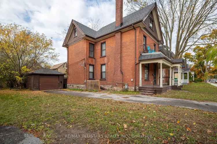 House For Sale in Havelock-Belmont-Methuen, Ontario