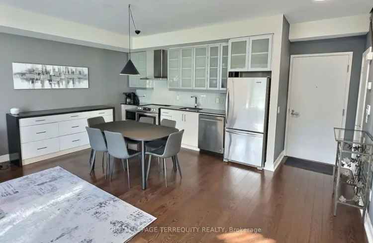 Fully Furnished Lakeside Luxury Condo Short Term Lease