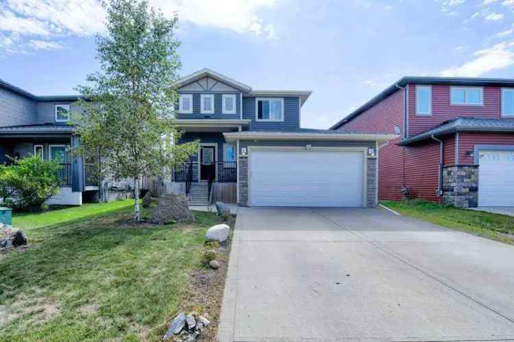 House For Rent in Blackfalds, Alberta