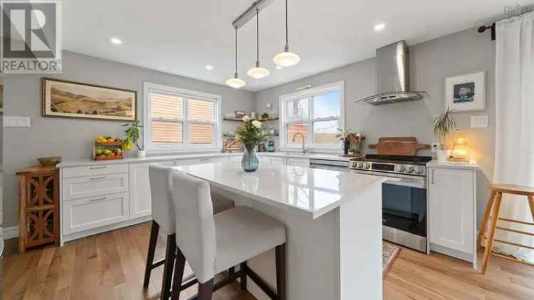 3 Bed 2.5 Bath Home with Spacious Backyard Halifax