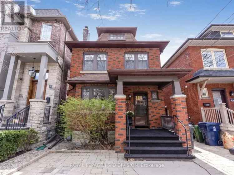 4 Bedroom Detached Home in North Toronto