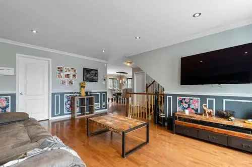 5-Bedroom Family Home in Peaceful Laval Neighborhood