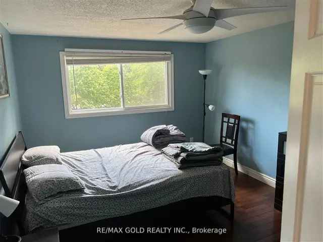 House For Rent in Mississauga, Ontario