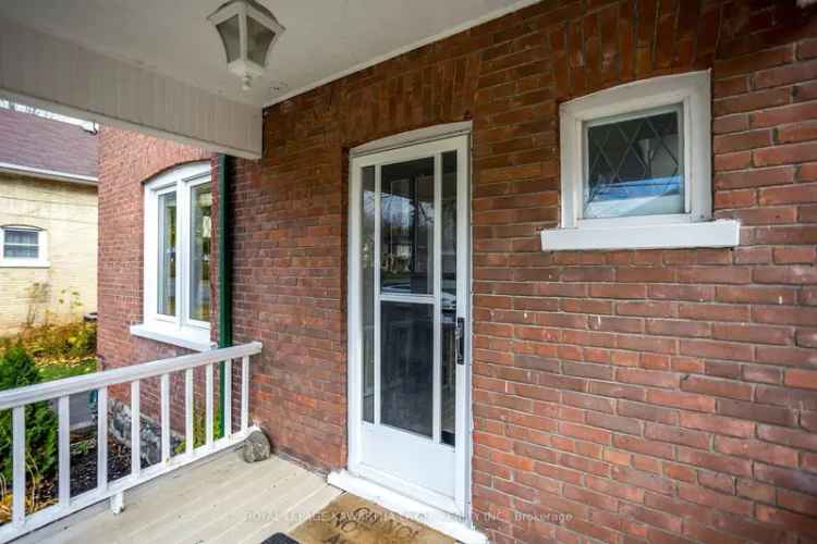 House For Sale in Kawartha Lakes, Ontario