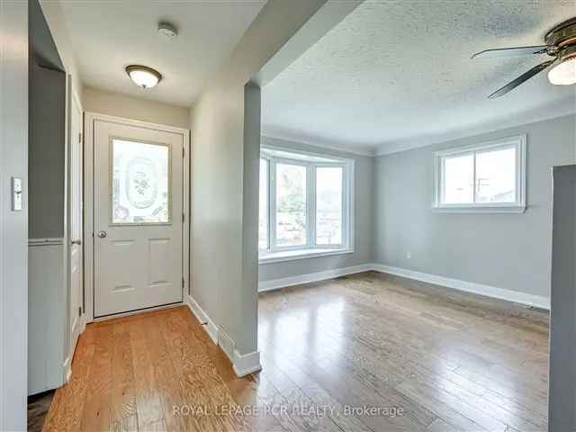 House For Sale in Toronto, Ontario