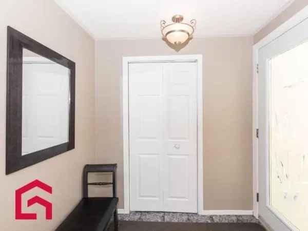 5 Bedroom Bungalow for Sale Near Park and School