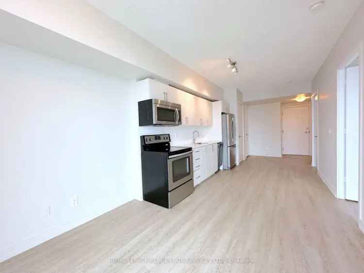 House For Rent in 763, Woodbine Avenue, Toronto, Ontario