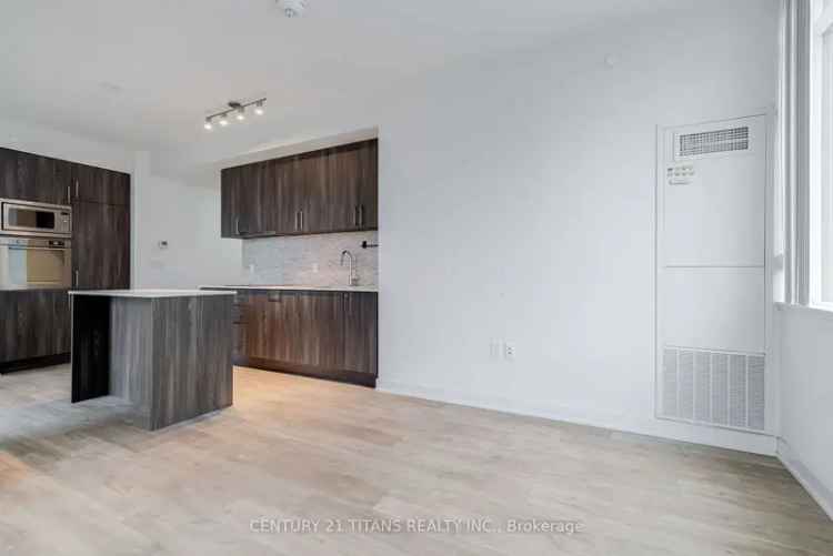 Condo For Sale in Toronto, Ontario