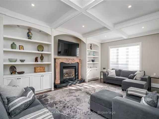 House For Sale in Vaughan, Ontario