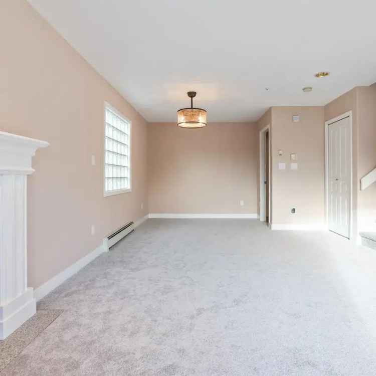 1/2 Duplex for Sale in Marple - Renovated