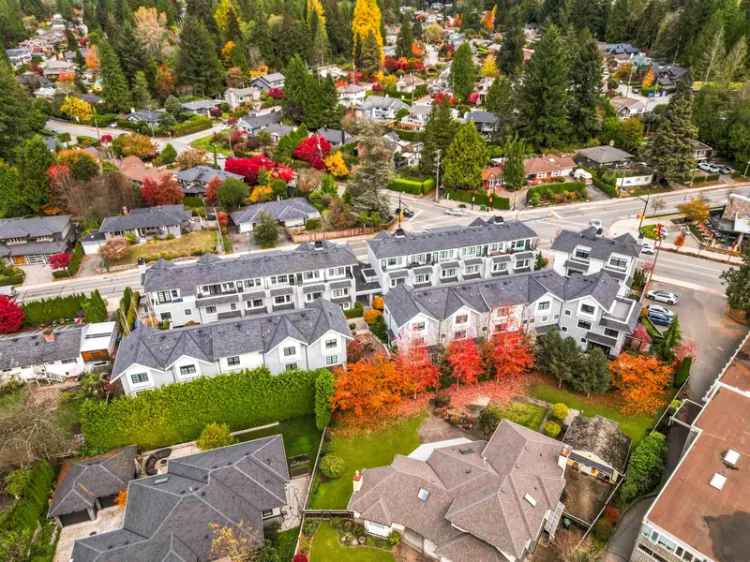 A $1,998,800.00 Townhouse with 3 bedrooms in Edgemont, North Vancouver