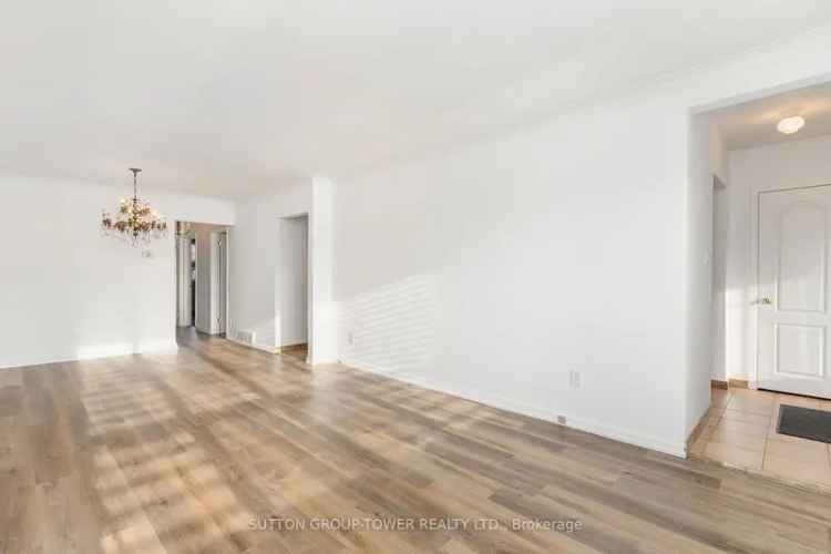 House For Sale in Toronto, Ontario