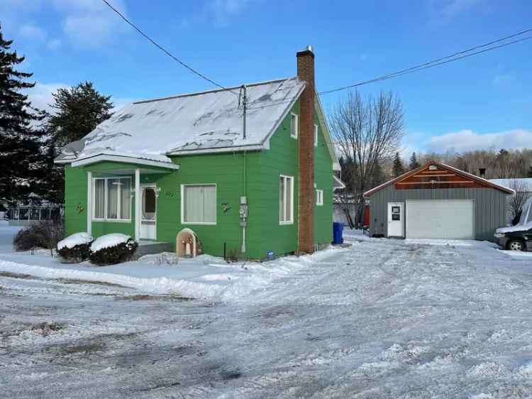 One-and-a-half-storey house for sale, 571, Route 155 S., La Tuque - Proprio Direct