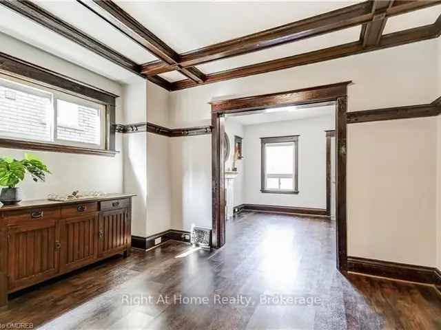 183 Rosslyn Ave S Hamilton Legal Duplex 3 Beds 2 Baths Updated