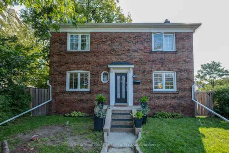 House For Sale in Toronto, Ontario