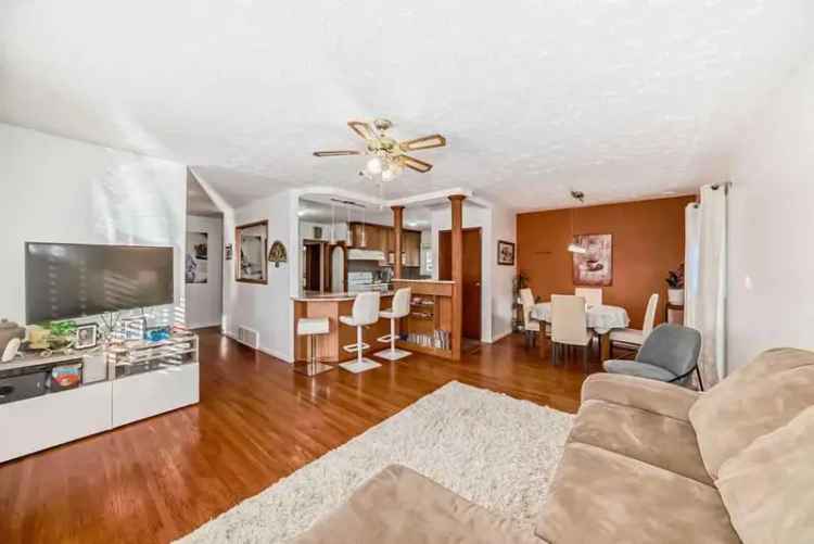 House For Rent in Calgary, Alberta