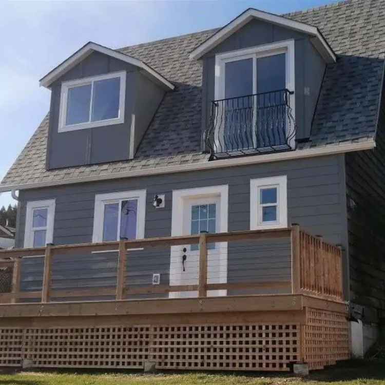 Ocean View 3-Bedroom Home in Crofton