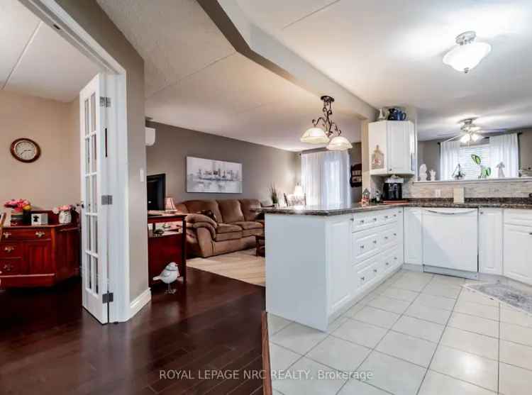 Condo For Sale in Niagara Falls, Ontario