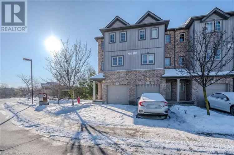 Townhouse For Sale in 285, Old Huron Road, Kitchener, Ontario