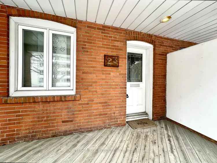 Buy House 2 Bedroom 2 Bathroom Yonge And Eglinton with Amazing Features