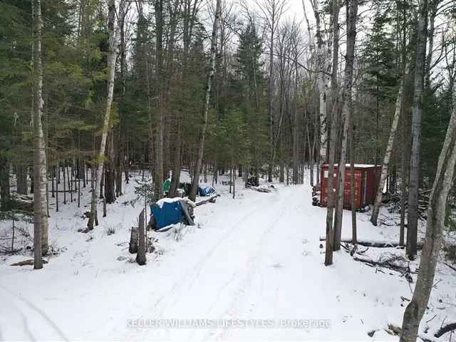 1.82 Acre Private Lot Nature Lovers Retreat Easy Access to Lakes and Trails