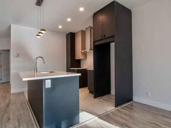 Bungalow for sale (Montérégie) #QY388