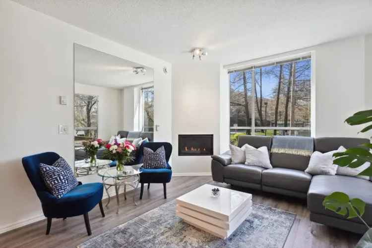 Fairview VW Condo for Sale in Cambridge Gardens